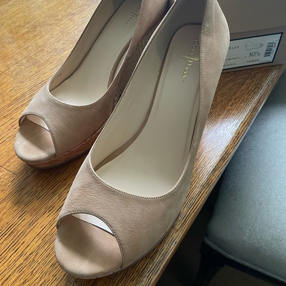 Cole Haan Wedge - Picture 2 of 5